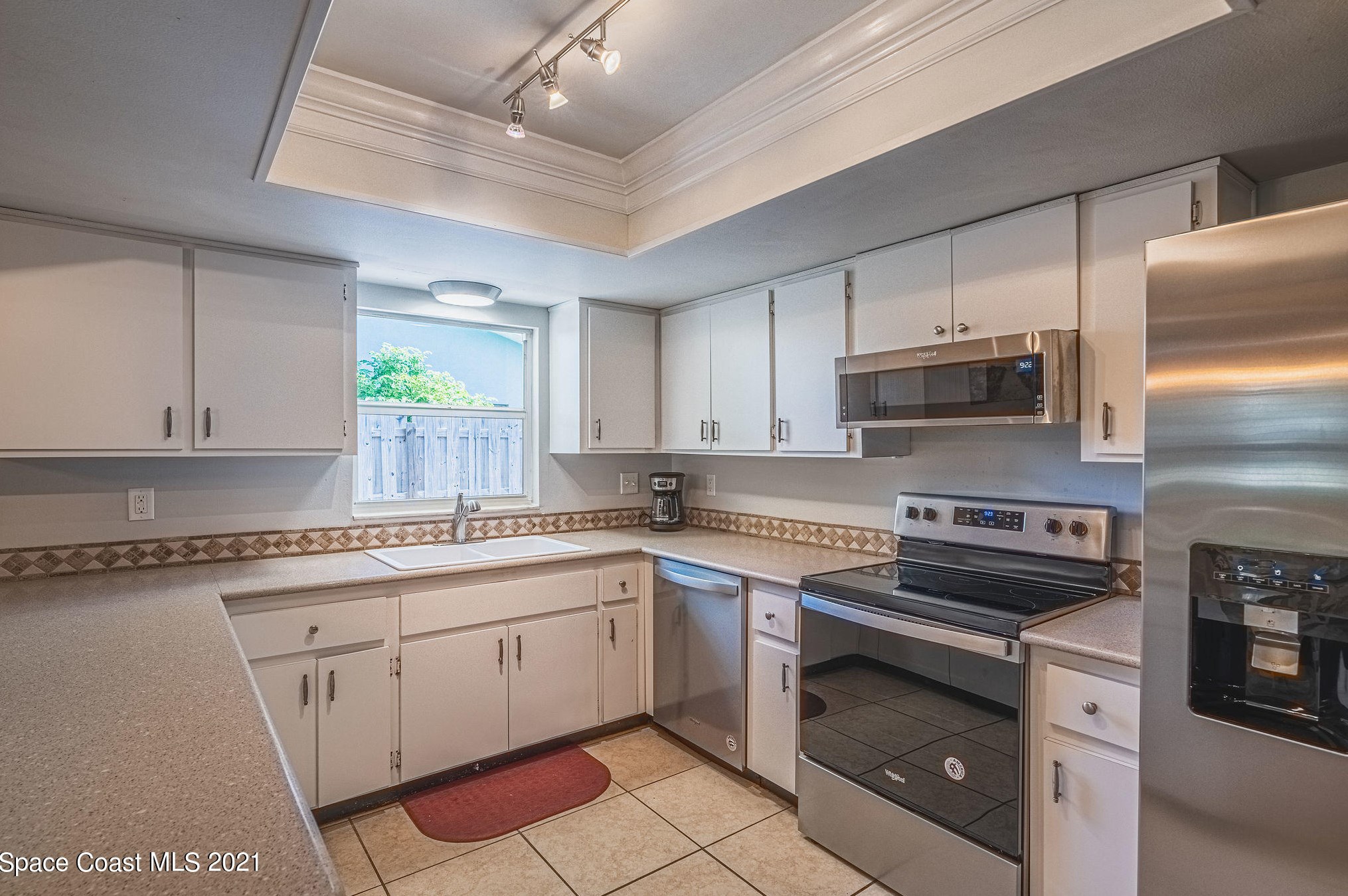 240 Avocado St, Melbourne FL  32937-3002 exterior