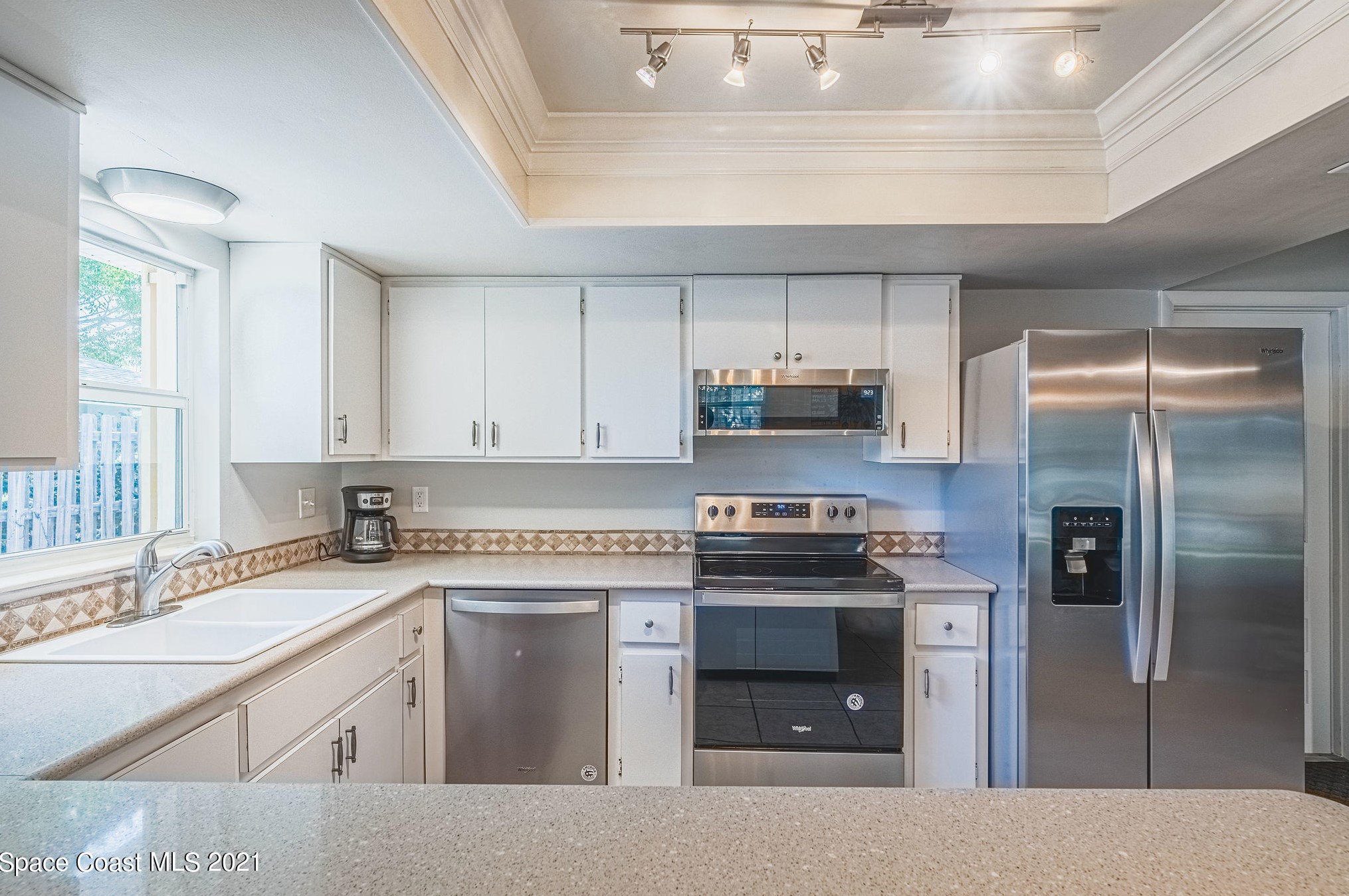 240 Avocado St, Melbourne FL  32937-3002 exterior