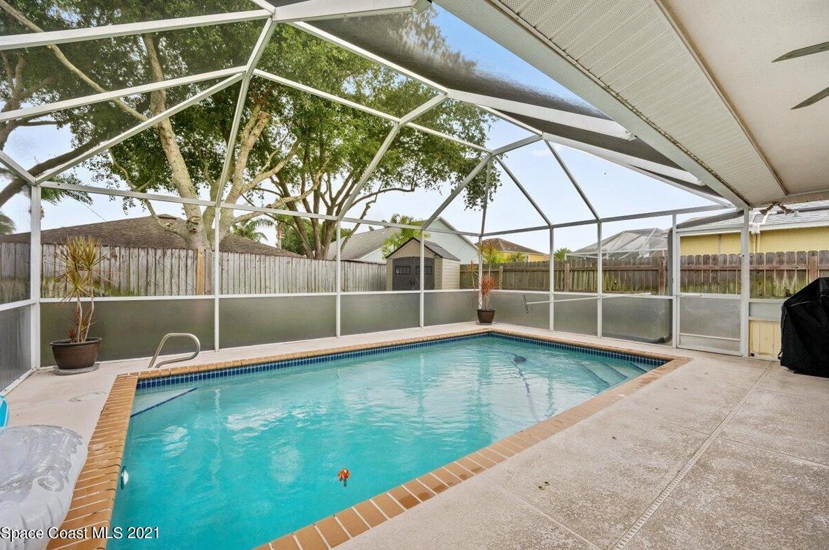 3838 Sunflower Ct, Merritt Island FL  32953-8047 exterior