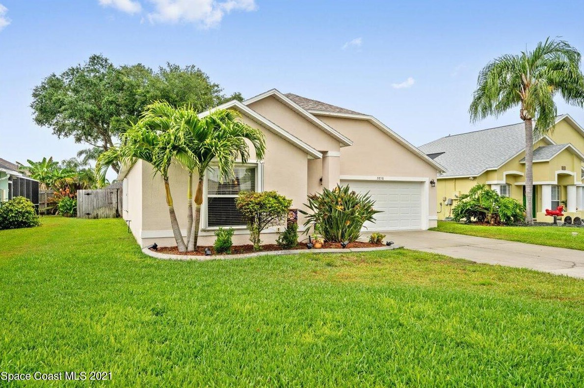 3838 Sunflower Ct, Merritt Island FL  32953-8047 exterior