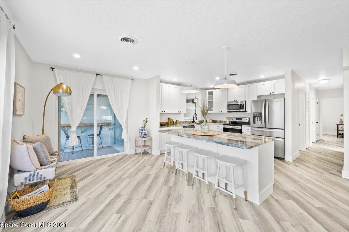 413 Waterway Dr, Melbourne FL  32937-3831 exterior