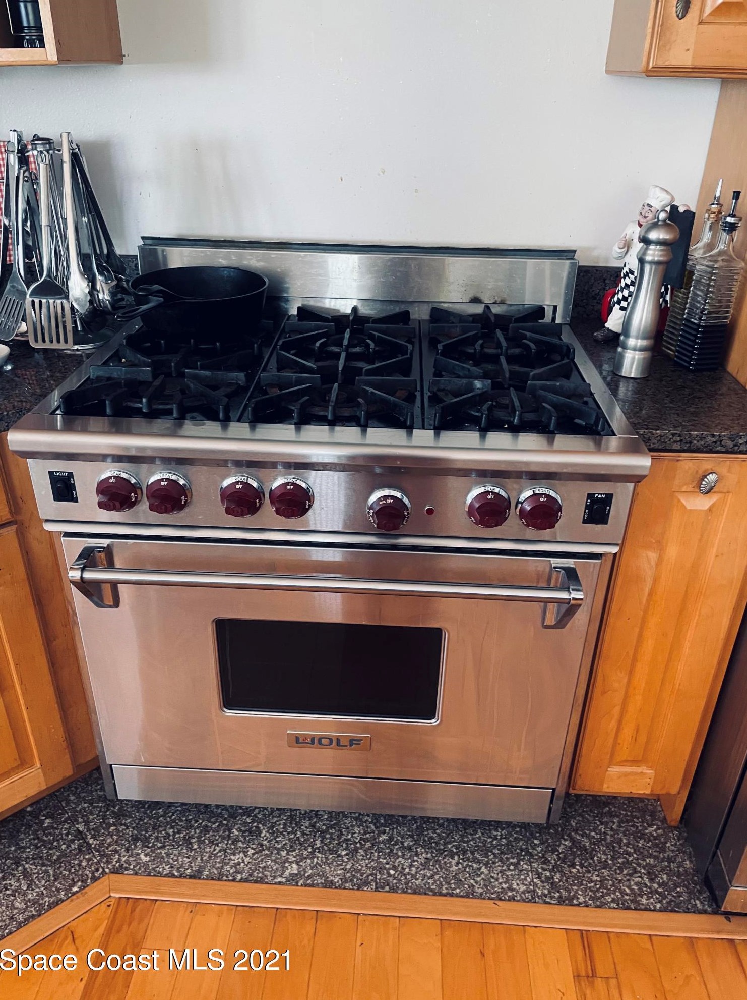 2189 Pineapple Ave, Melbourne FL 32935-6601 exterior