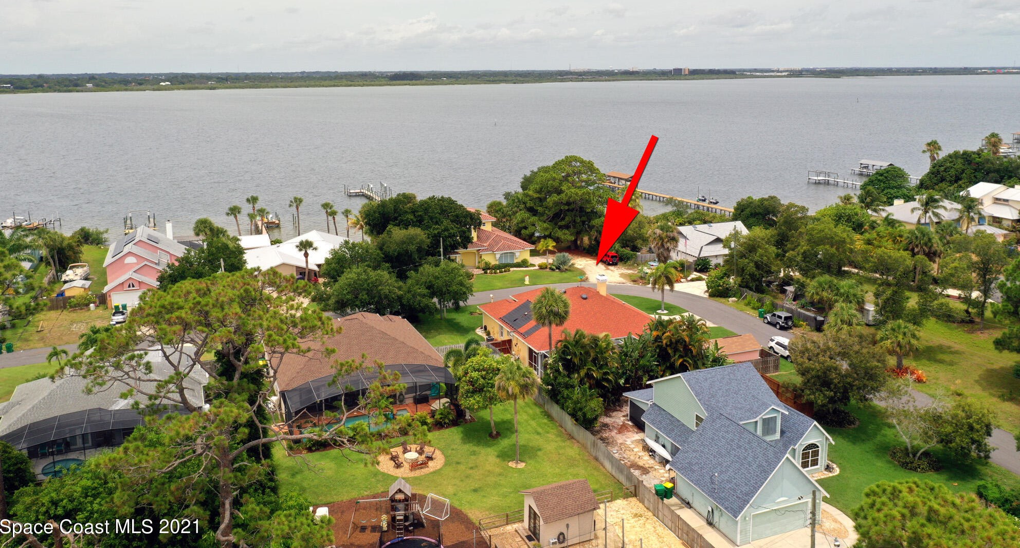 2000 Misty Harbor Pl, Merritt Island FL  32952-2803 exterior