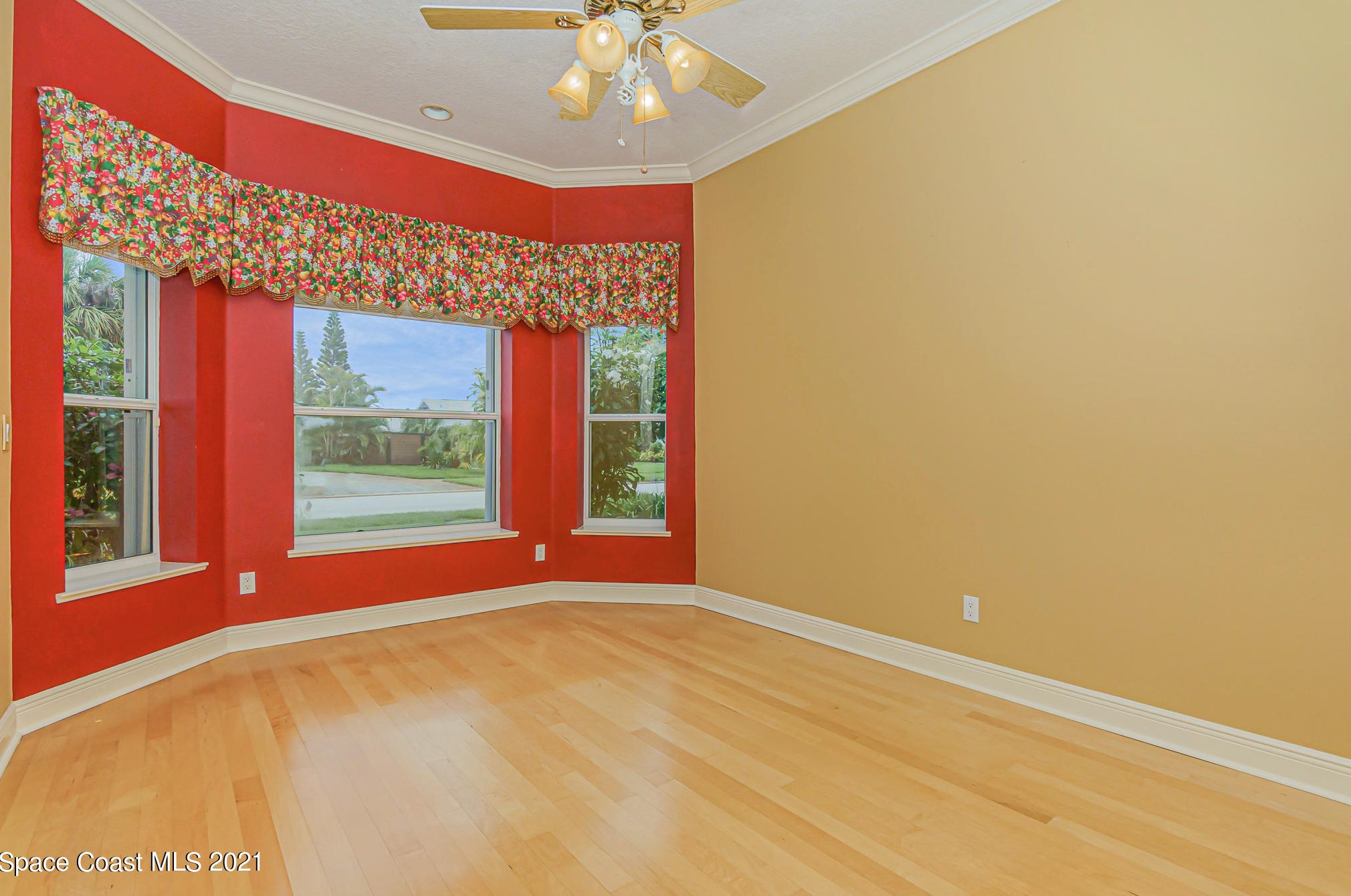 650 Hibiscus Dr, Melbourne FL  32937-2570 exterior