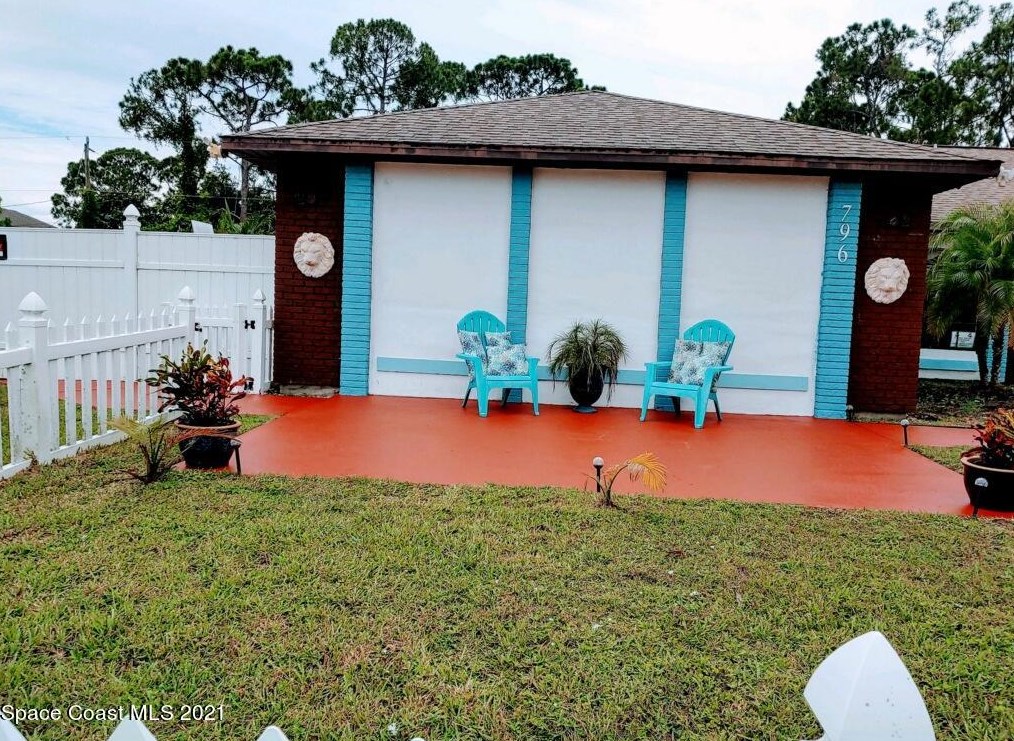 796 Emerson Dr, Melbourne FL  32909-3772 exterior