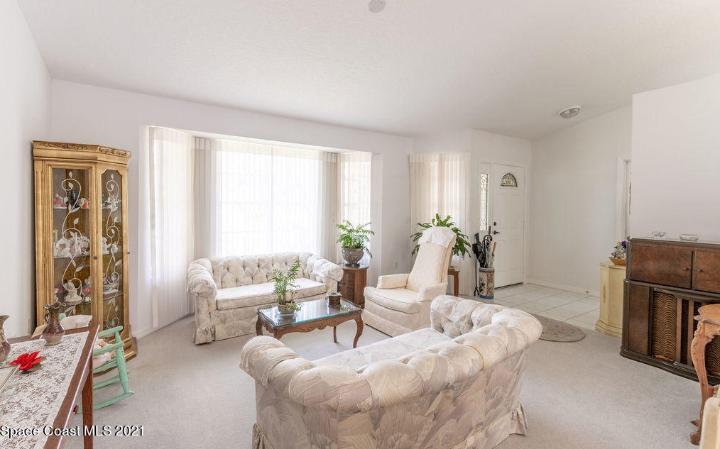 2455 Palm Lake Dr, Merritt Island FL  32952-5410 exterior