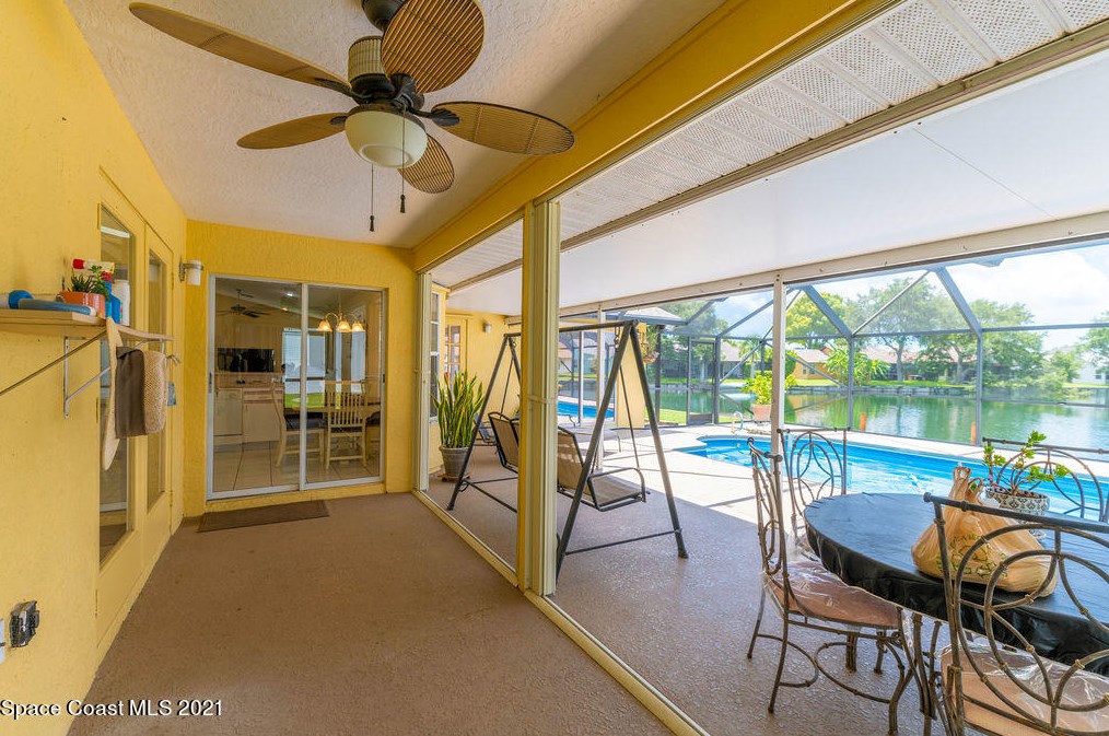 2455 Palm Lake Dr, Merritt Island FL  32952-5410 exterior