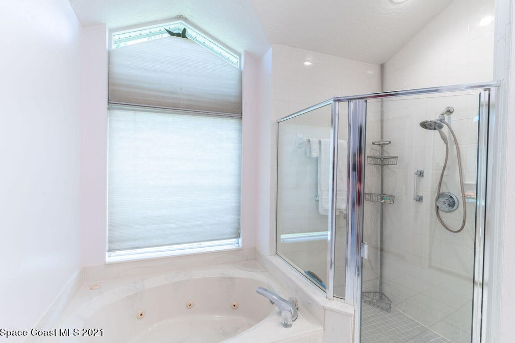 2455 Palm Lake Dr, Merritt Island FL  32952-5410 exterior