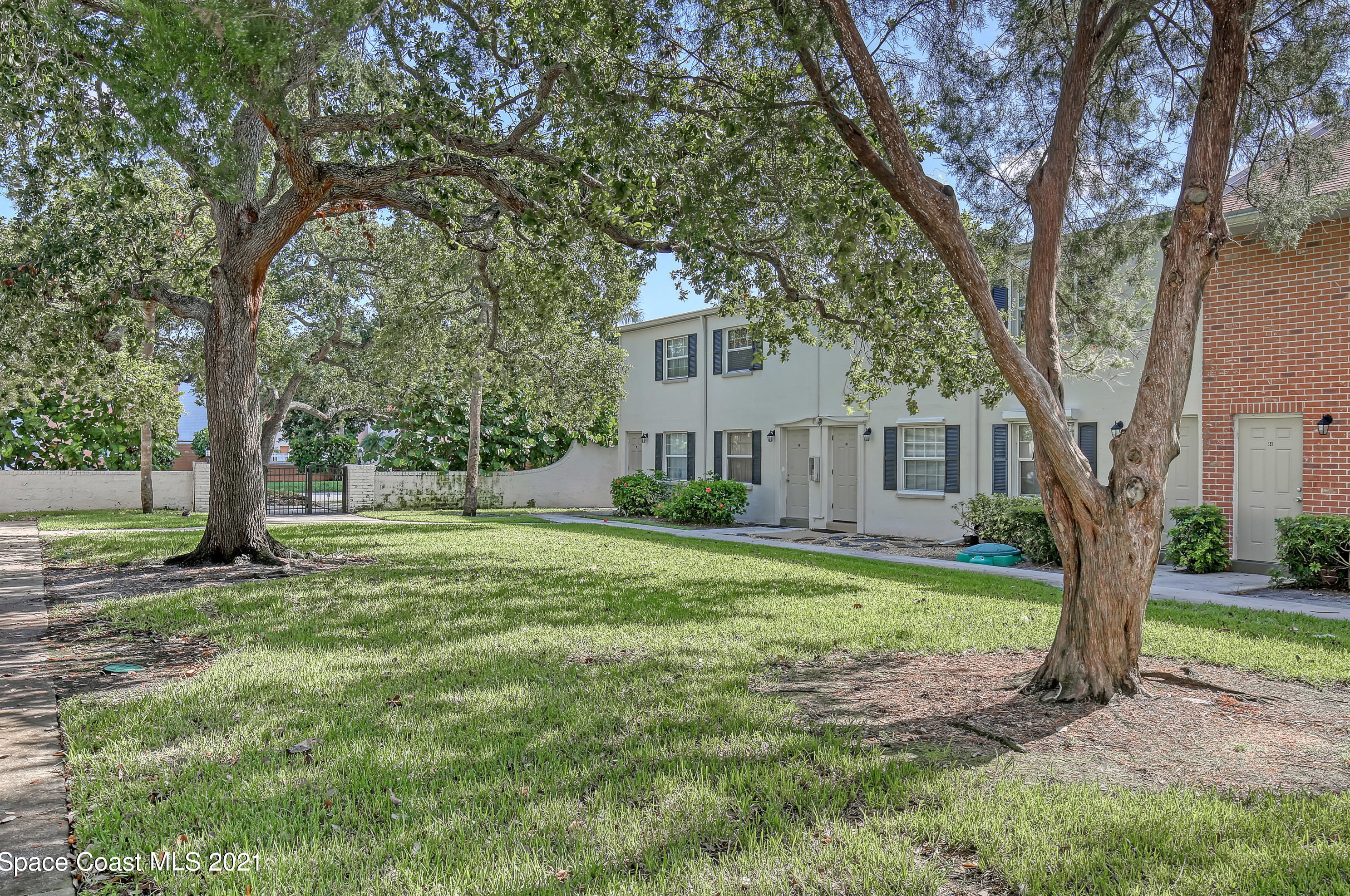 55 Needle Blvd, Merritt Island FL  32953-3316 exterior