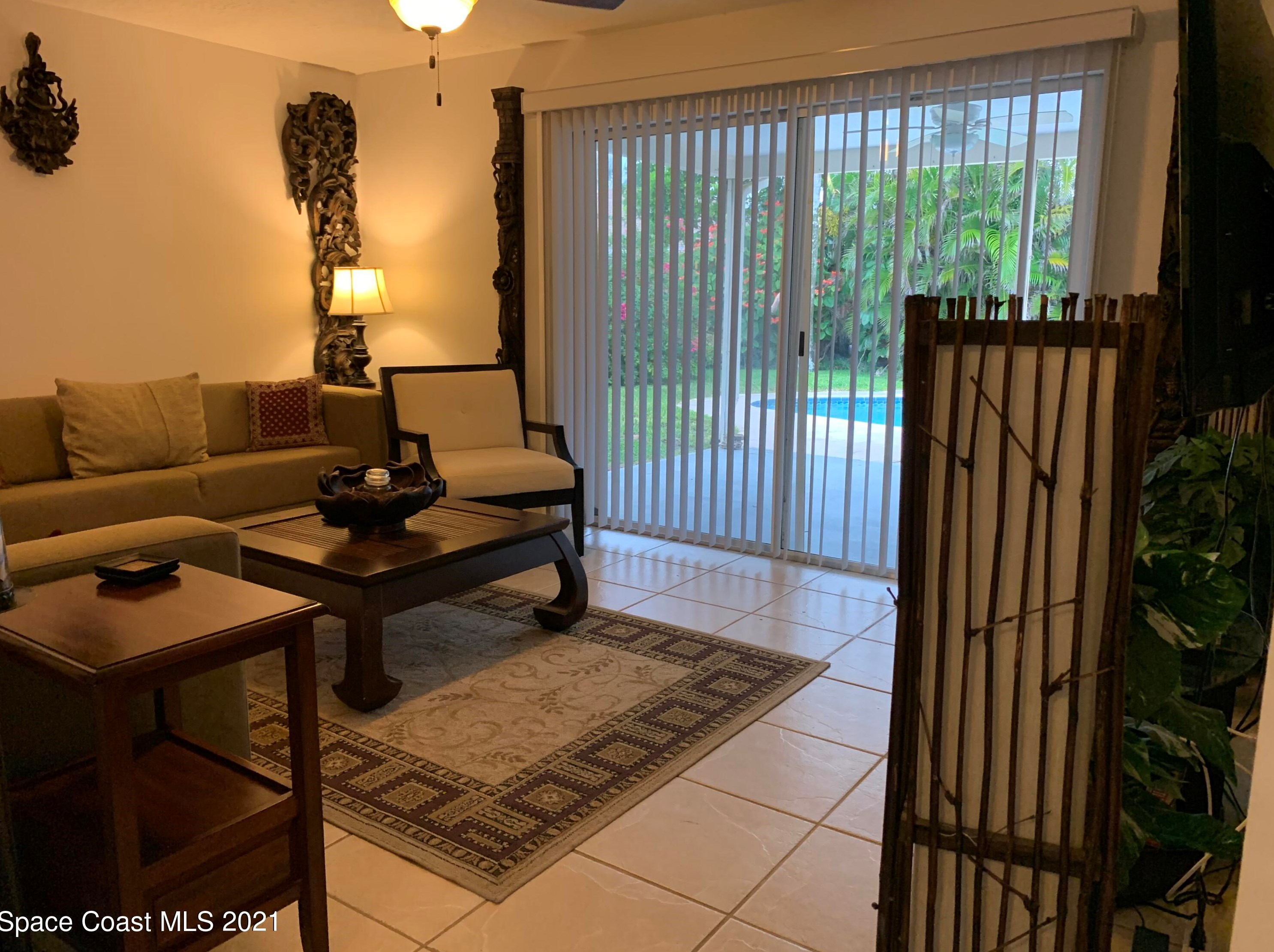 640 Hibiscus Dr, Melbourne FL  32937-2512 exterior