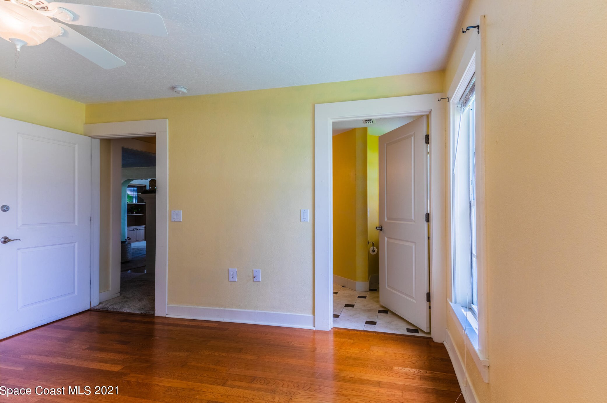 2250 Pineapple Ave, Melbourne FL 32935-6640 exterior