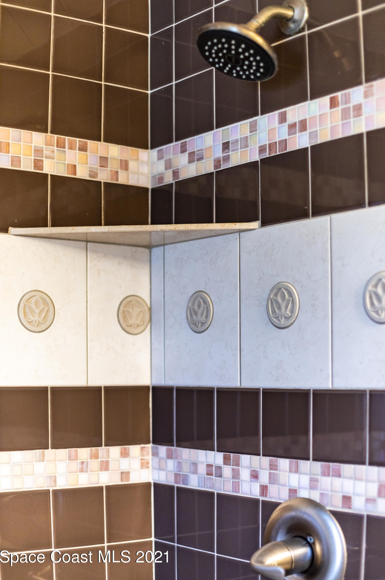 2250 Pineapple Ave, Melbourne FL 32935-6640 exterior