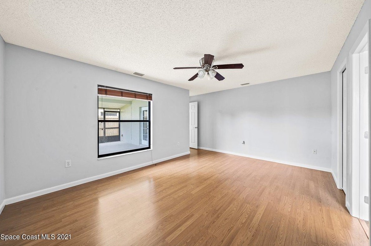 1772 Clover Cir, Melbourne FL  32935-5582 exterior