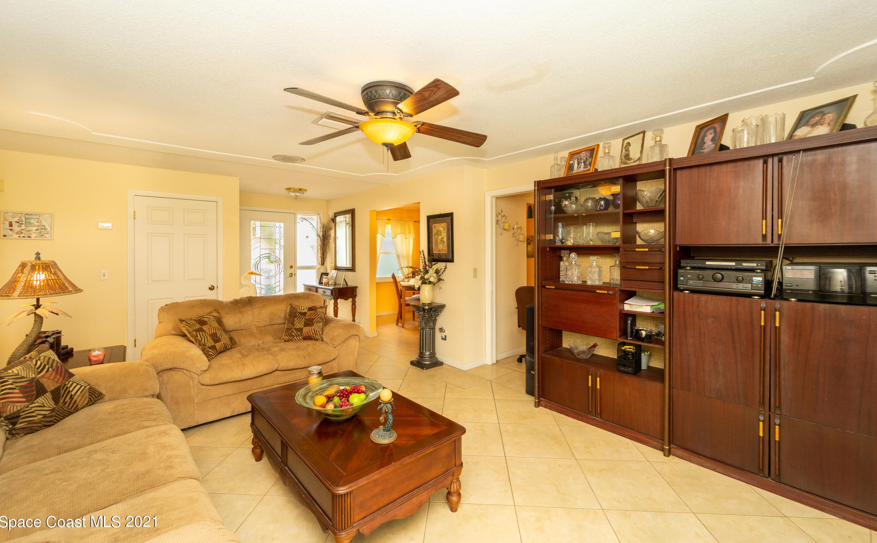 1415 Central Ave, Merritt Island FL 32952-5634 exterior