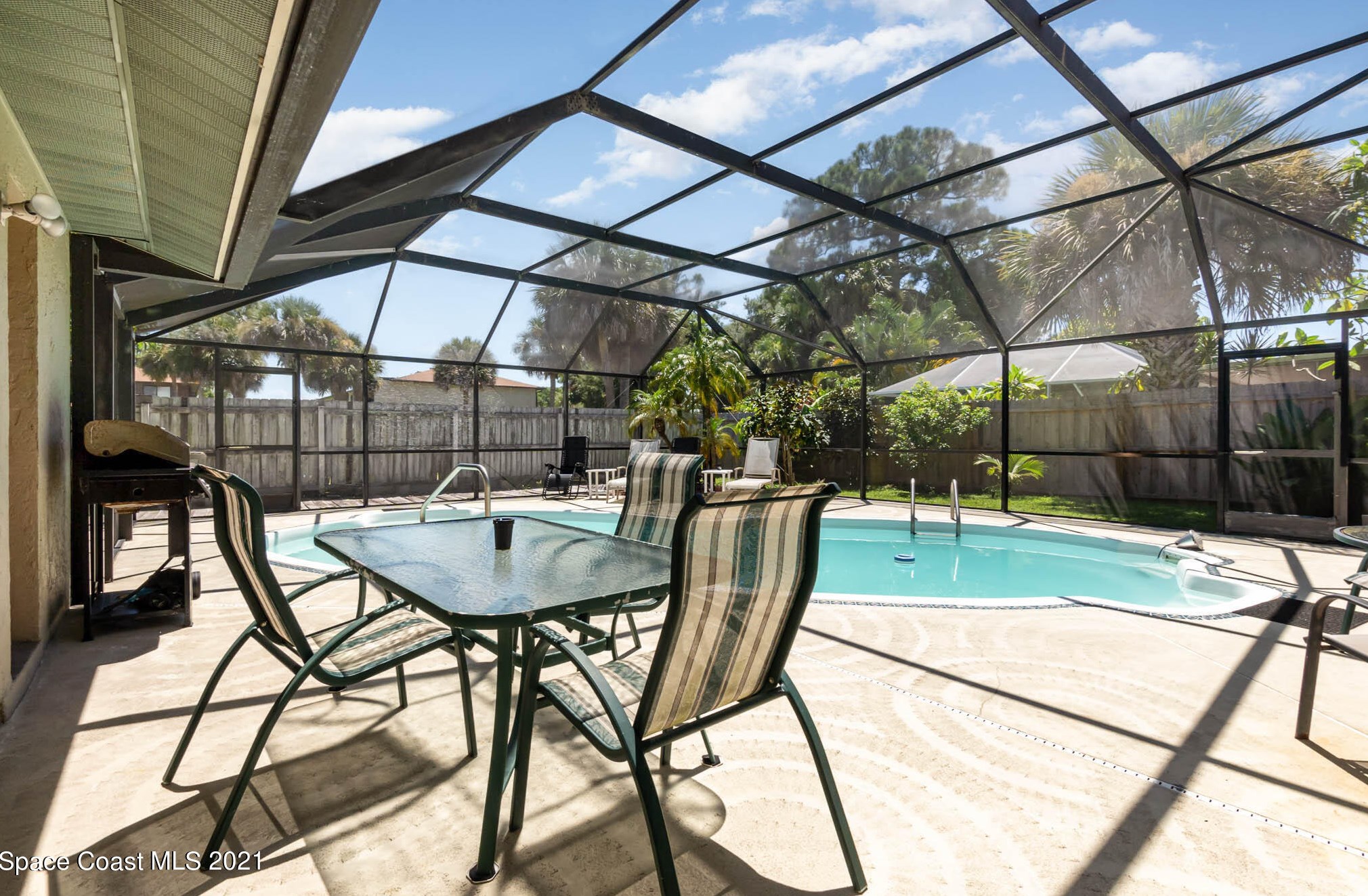 1325 Forest Dr, Viera FL 32955 exterior