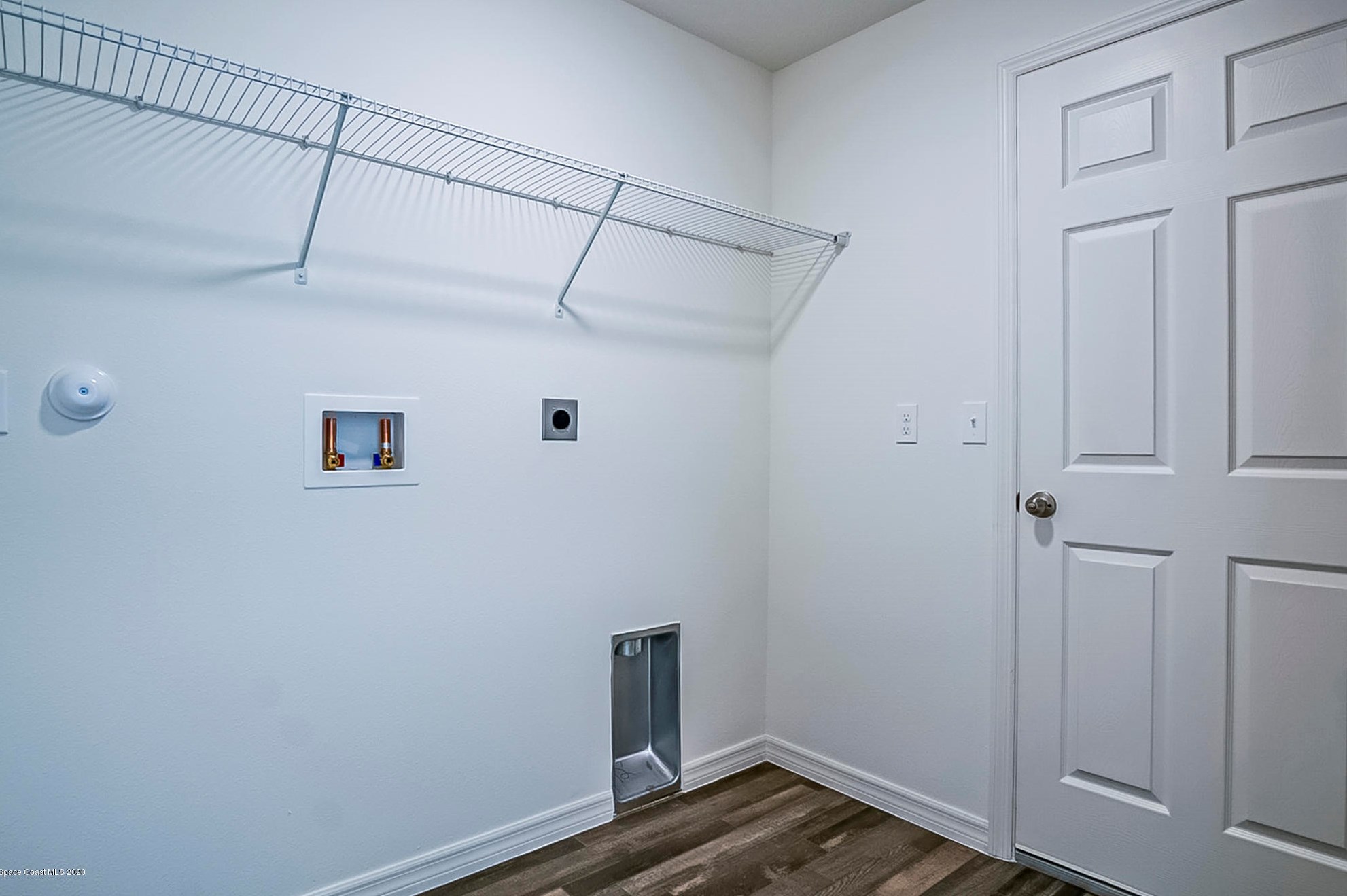 859 Natroma Ave, Melbourne FL 32908-6207 exterior