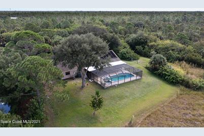 2690 Hunter Lane - Photo 1