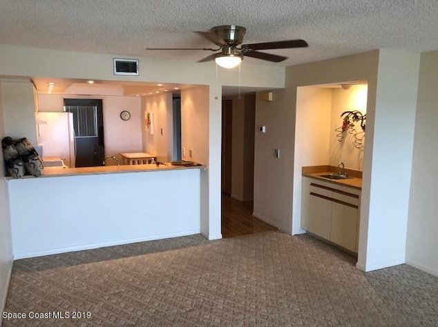 250 Sykes Creek Pkwy, Merritt Island FL  32952-3303 exterior