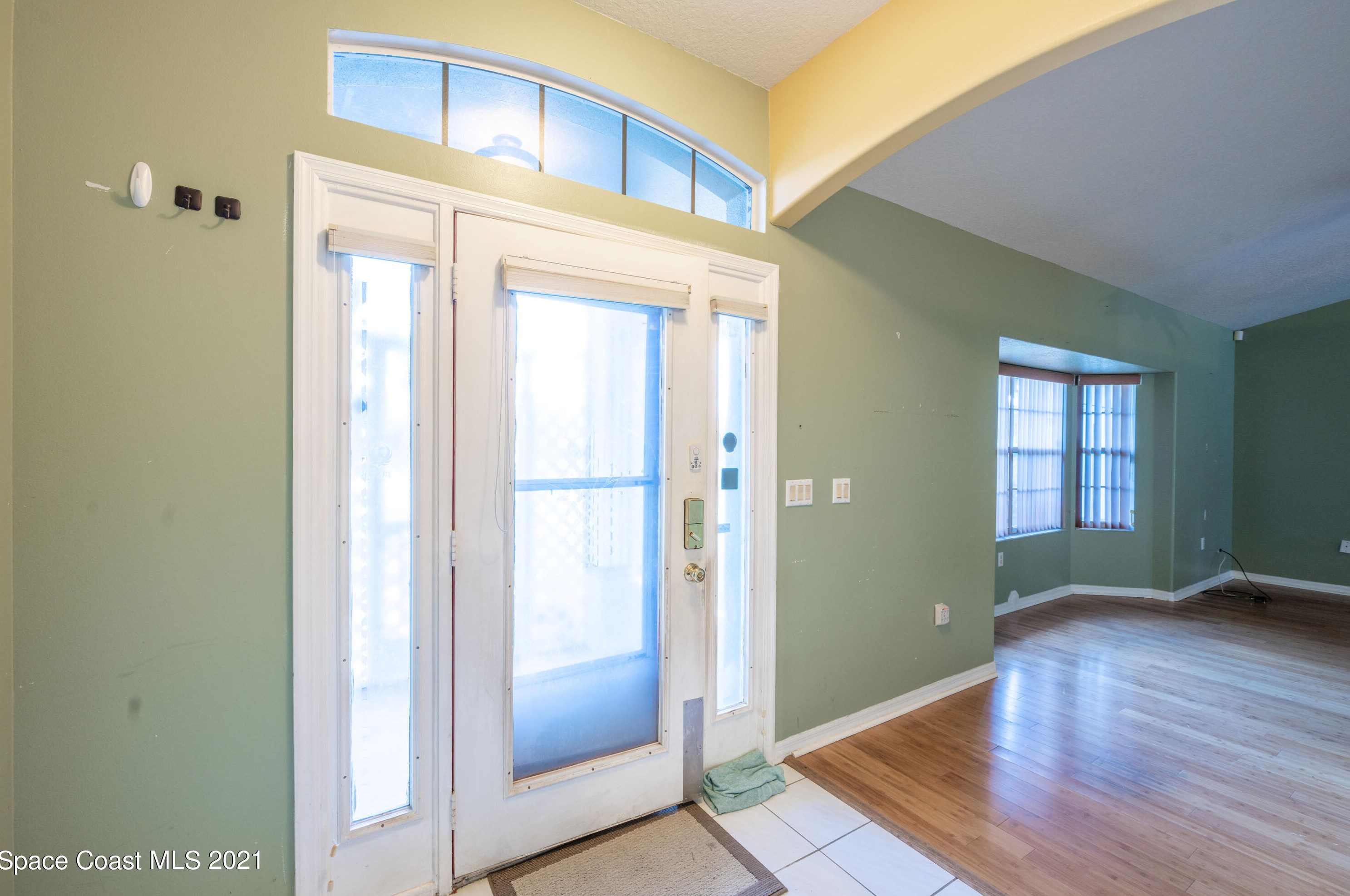 3410 Biscayne Dr, Merritt Island FL 32953-8335 exterior