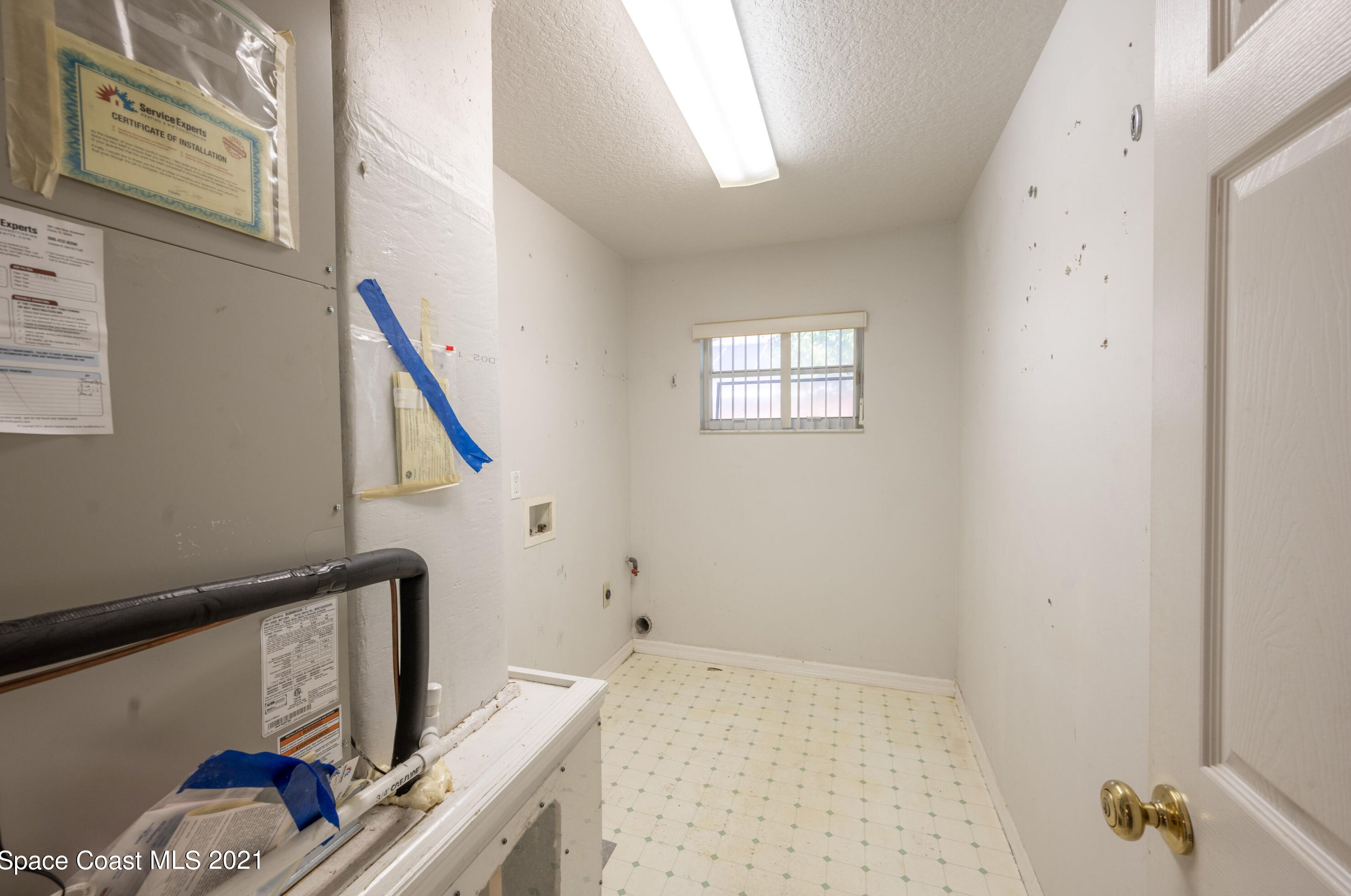 3410 Biscayne Dr, Merritt Island FL 32953-8335 exterior