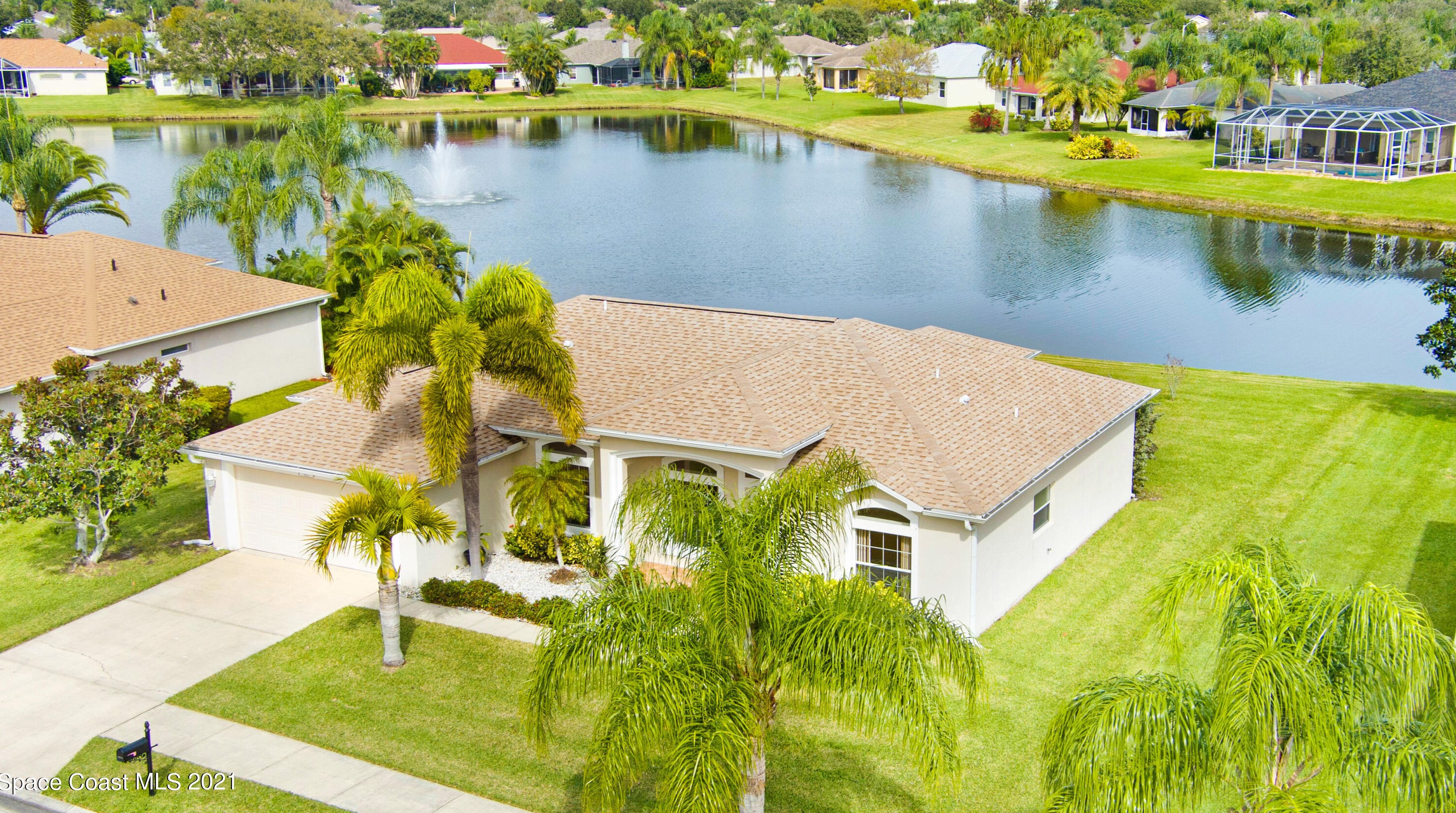 1475 Knoll Ridge Dr, Melbourne FL  32940-6357 exterior