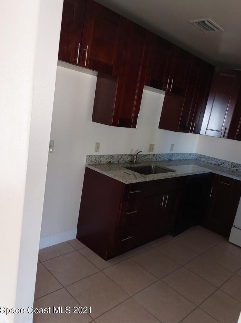 1885 Cleveland St, Melbourne FL  32905-5128 exterior