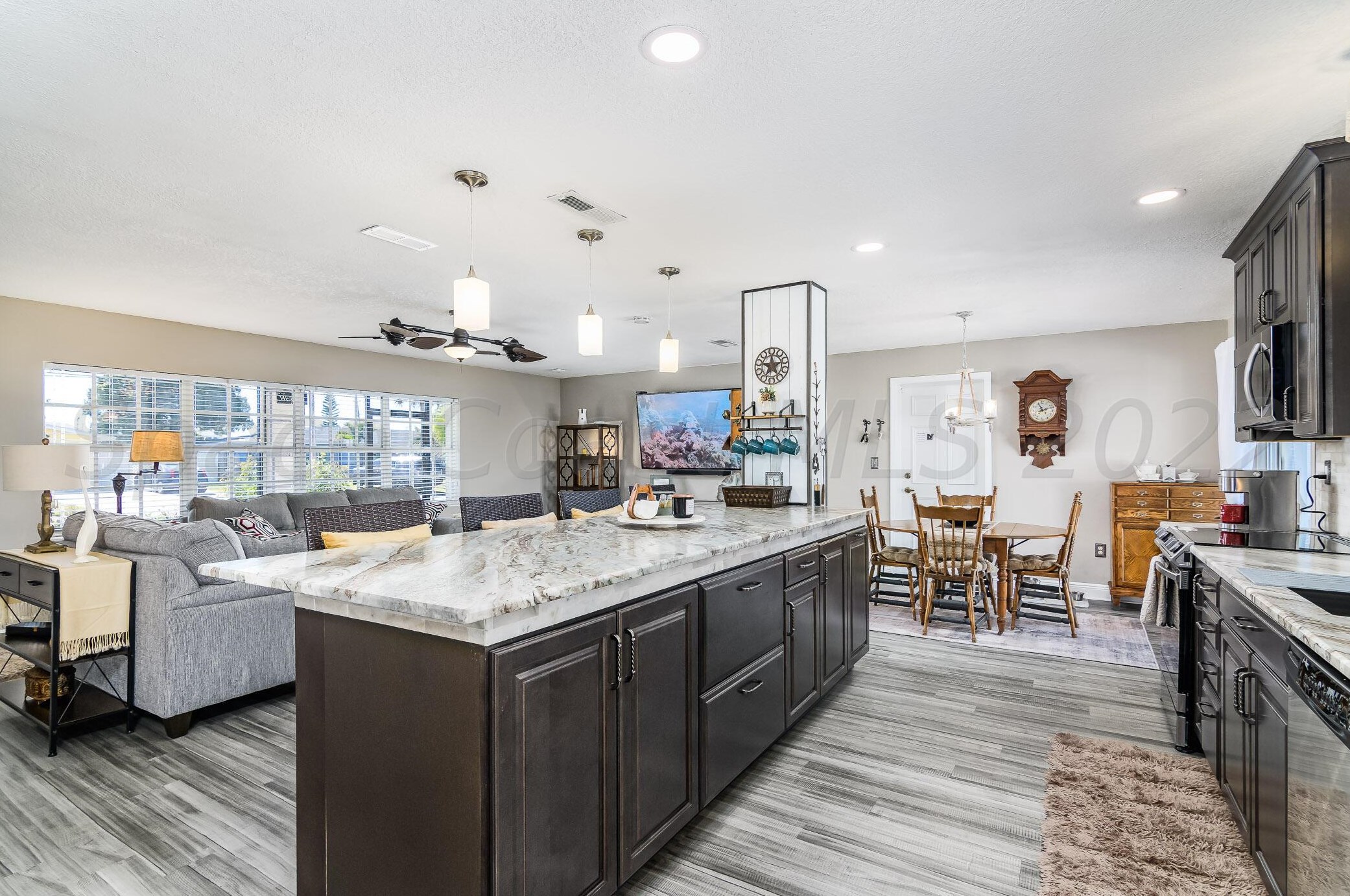 1624 Shore Dr, Merritt Island FL  32952-5616 exterior