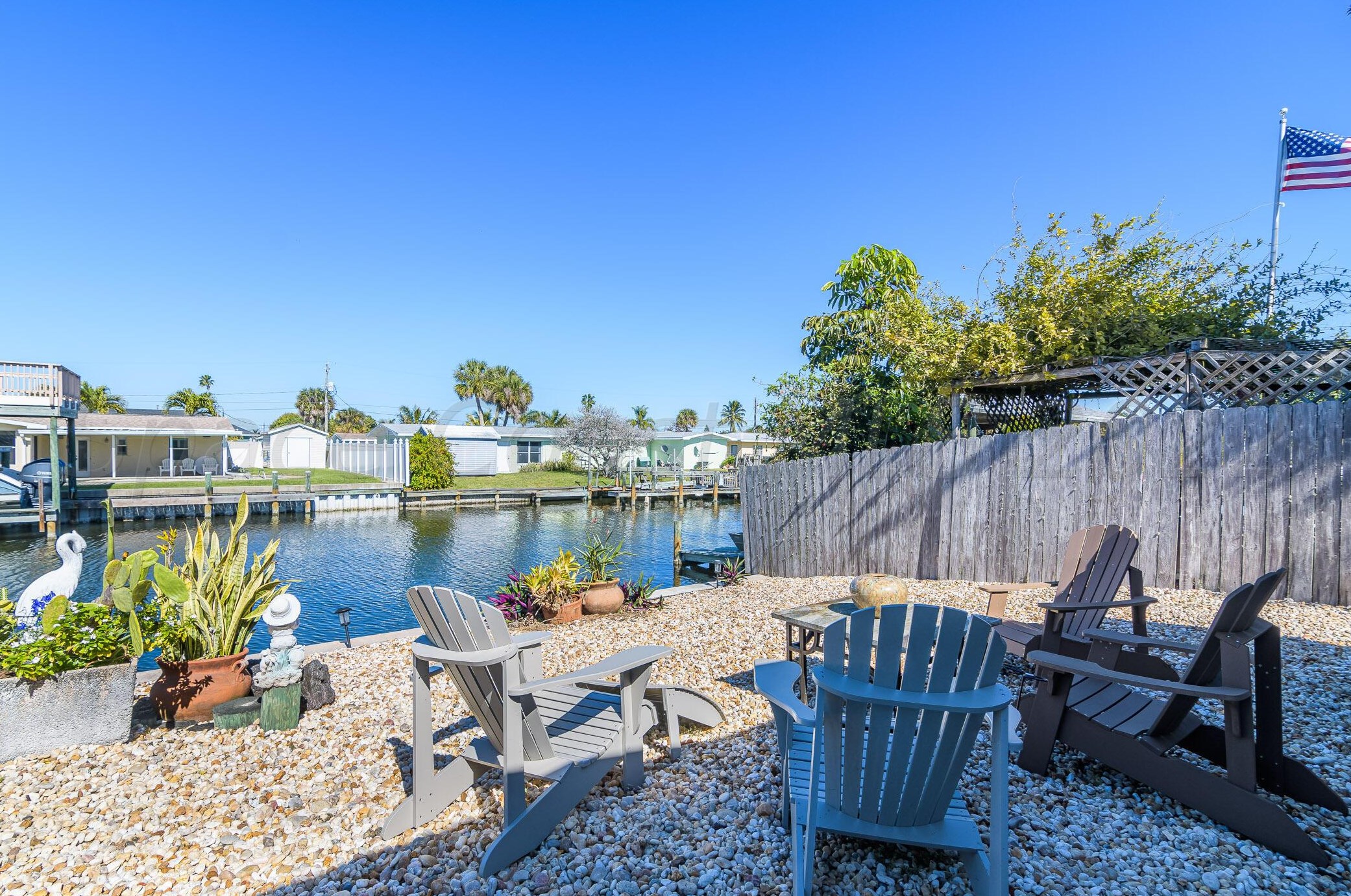 1624 Shore Dr, Merritt Island FL  32952-5616 exterior