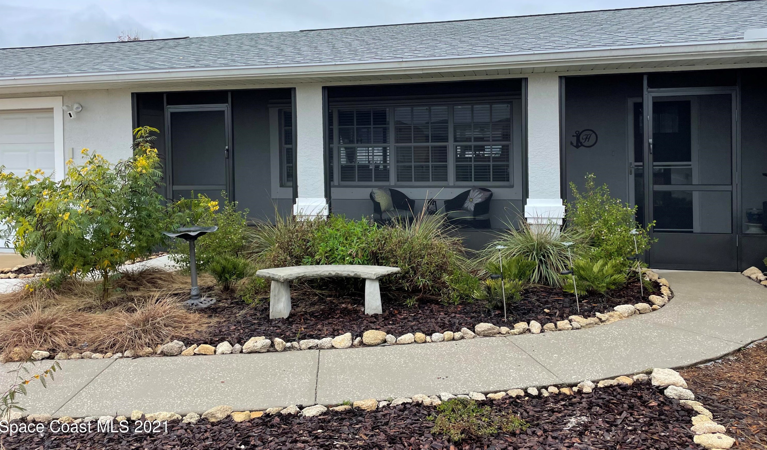 1624 Shore Dr, Merritt Island FL  32952-5616 exterior