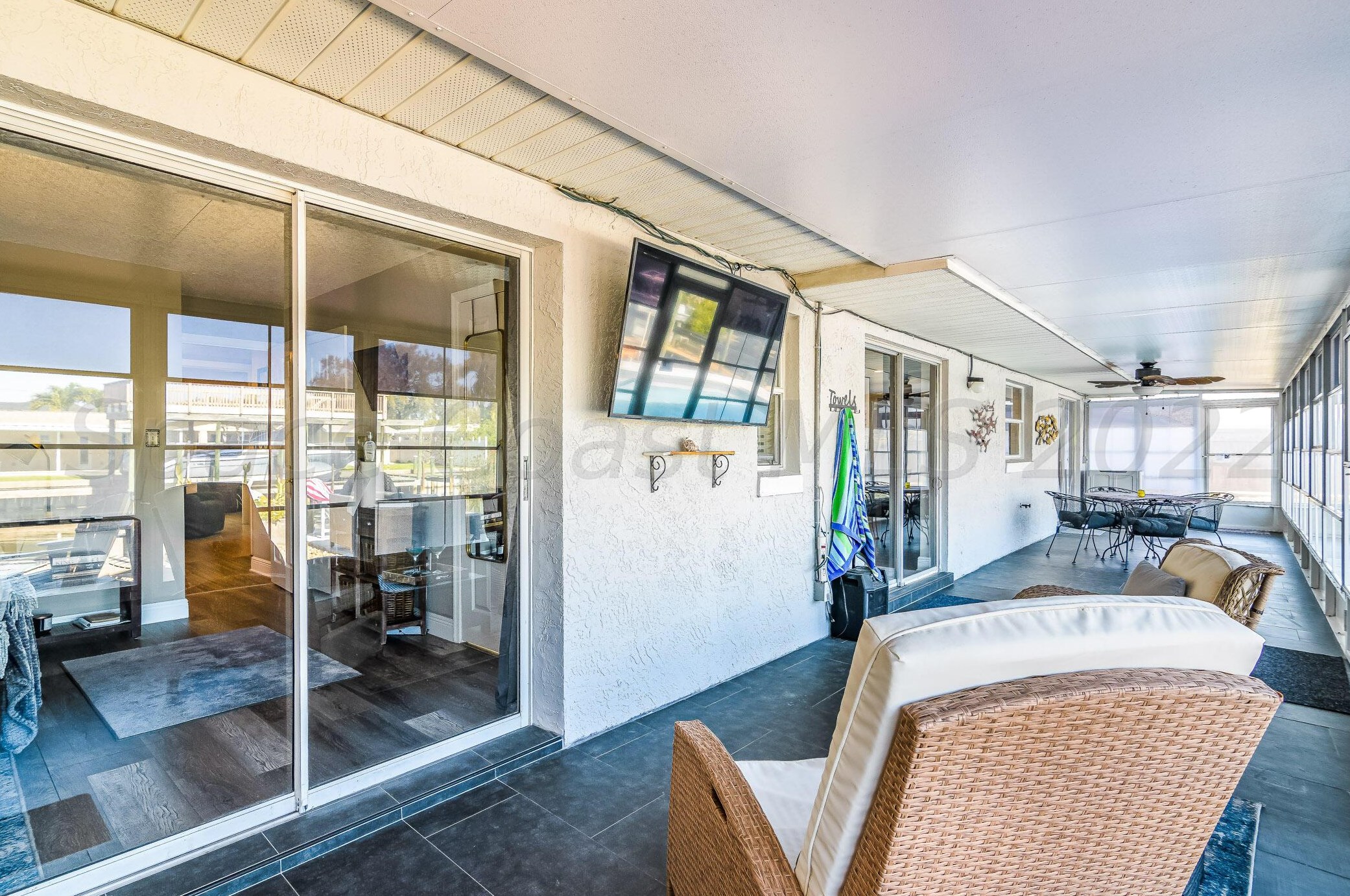 1624 Shore Dr, Merritt Island FL  32952-5616 exterior