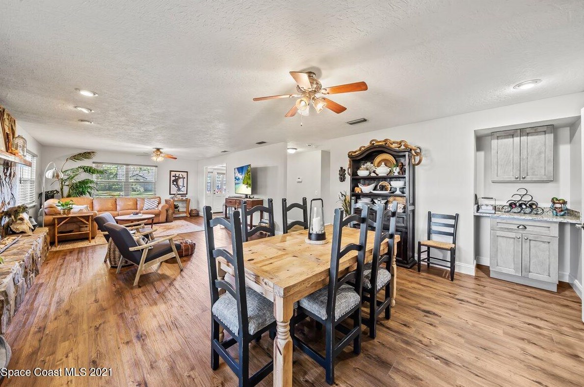 650 Jillotus St, Merritt Island FL 32952-5234 exterior