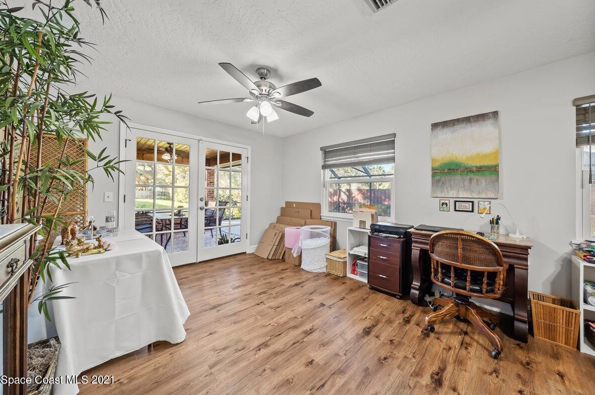 650 Jillotus St, Merritt Island FL 32952-5234 exterior