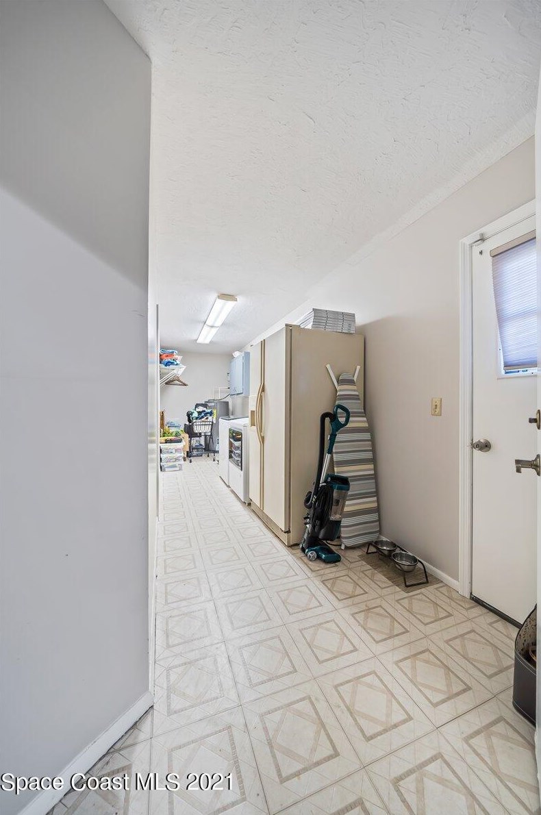 650 Jillotus St, Merritt Island FL 32952-5234 exterior