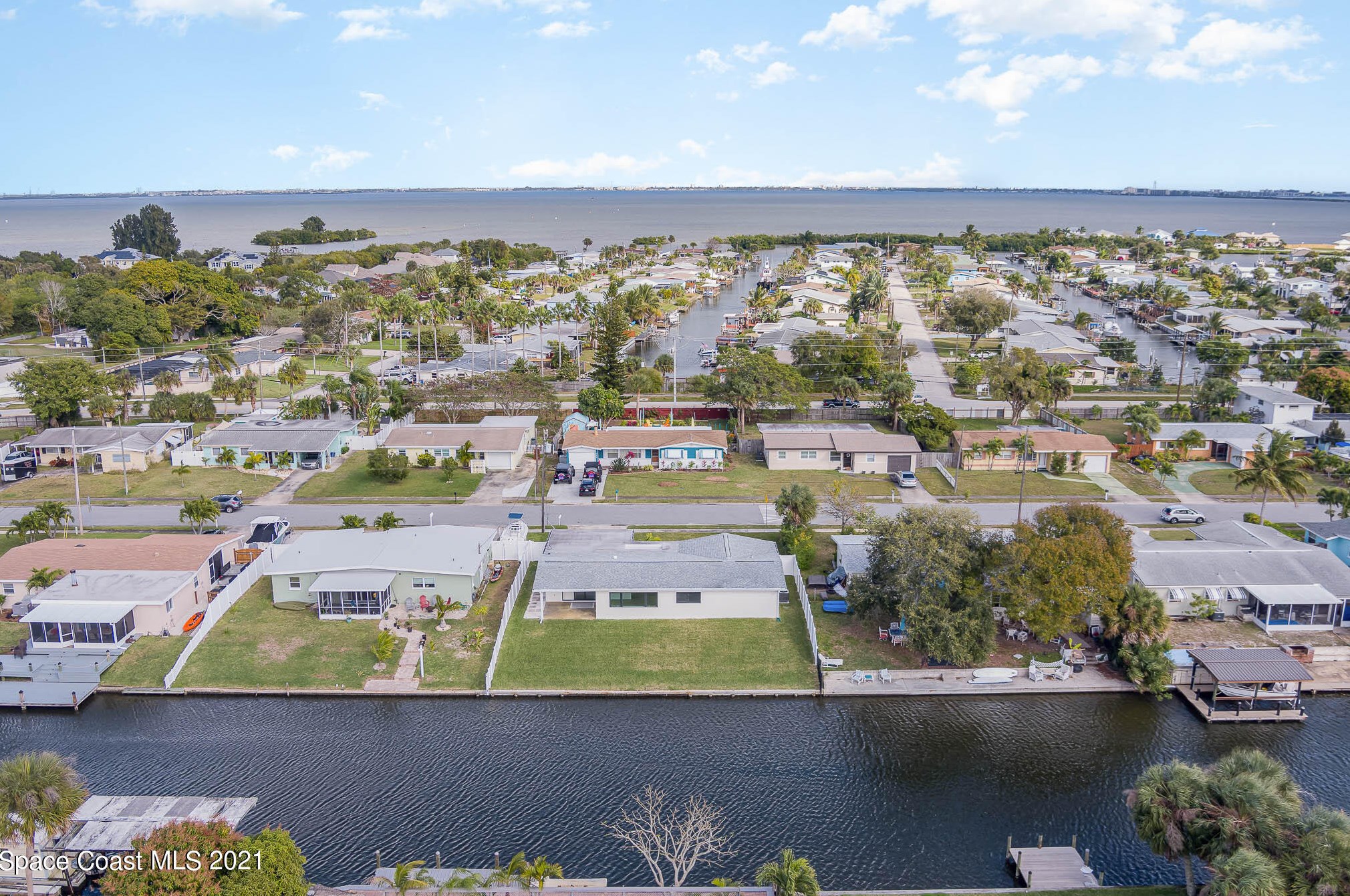 745 Jacaranda St, Merritt Island FL  32952-5902 exterior