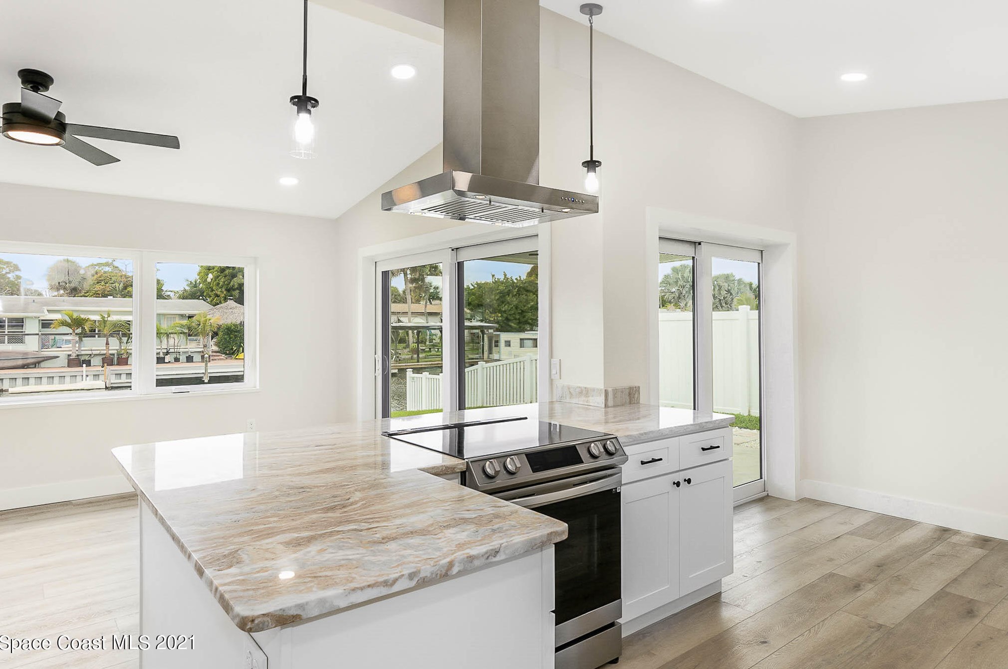 745 Jacaranda St, Merritt Island FL  32952-5902 exterior