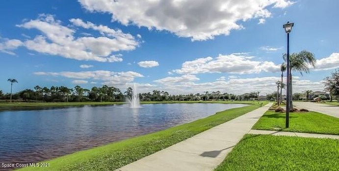 1820 Winding Ridge Cir, Melbourne FL  32909-2314 exterior