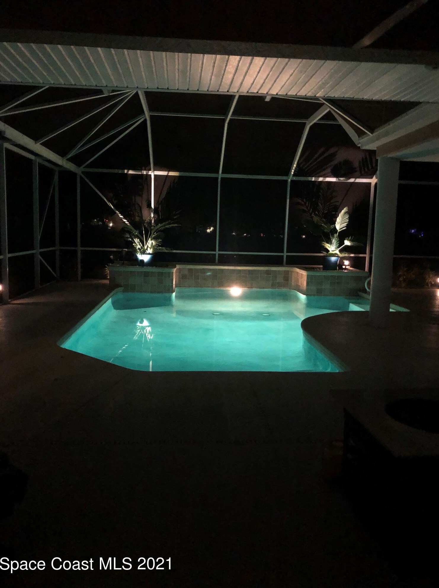 1820 Winding Ridge Cir, Melbourne FL  32909-2314 exterior