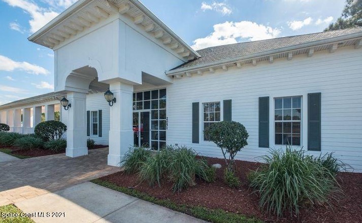 1820 Winding Ridge Cir, Melbourne FL  32909-2314 exterior