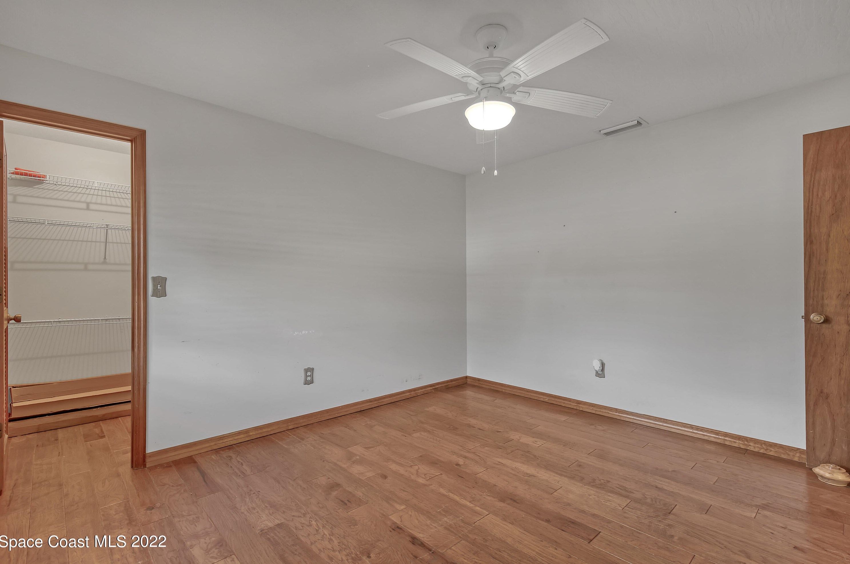 916 Nevada Dr, Melbourne FL  32907-1472 exterior