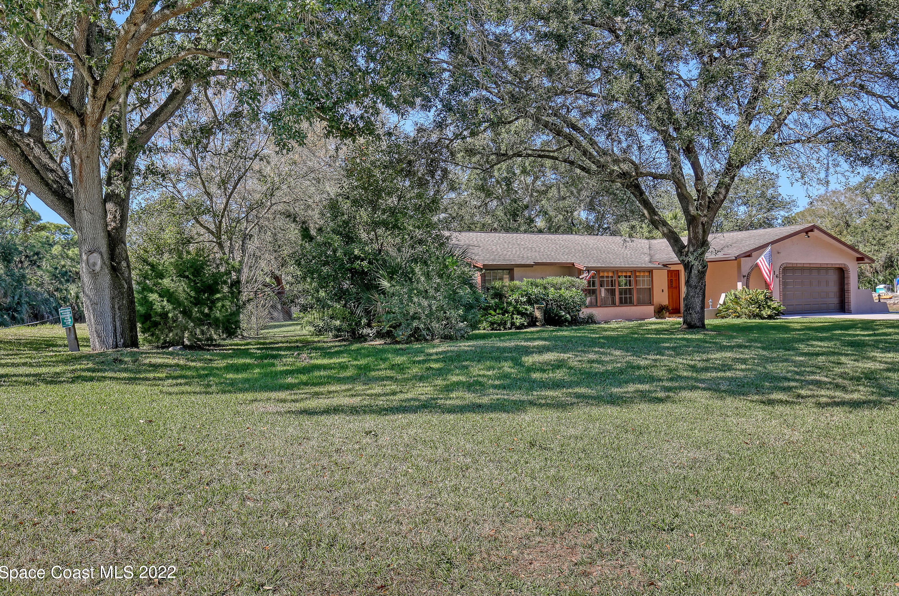 916 Nevada Dr, Melbourne FL  32907-1472 exterior