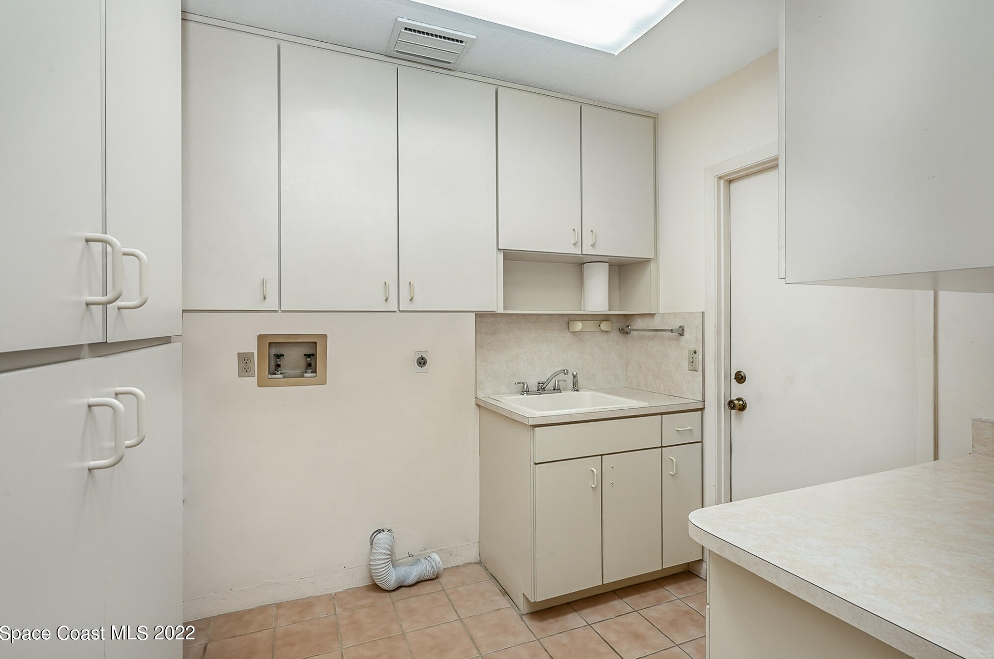 2002 Mattison Dr, Melbourne FL  32905-3915 exterior
