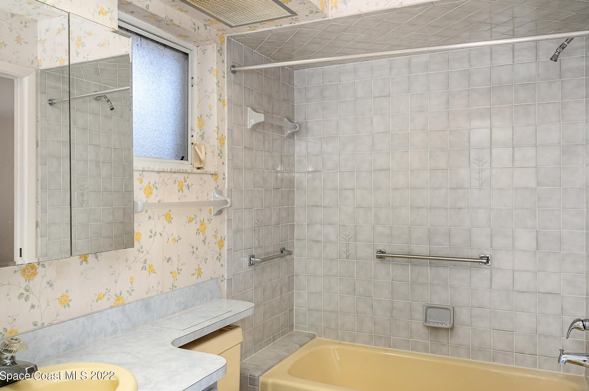 2002 Mattison Dr, Melbourne FL  32905-3915 exterior