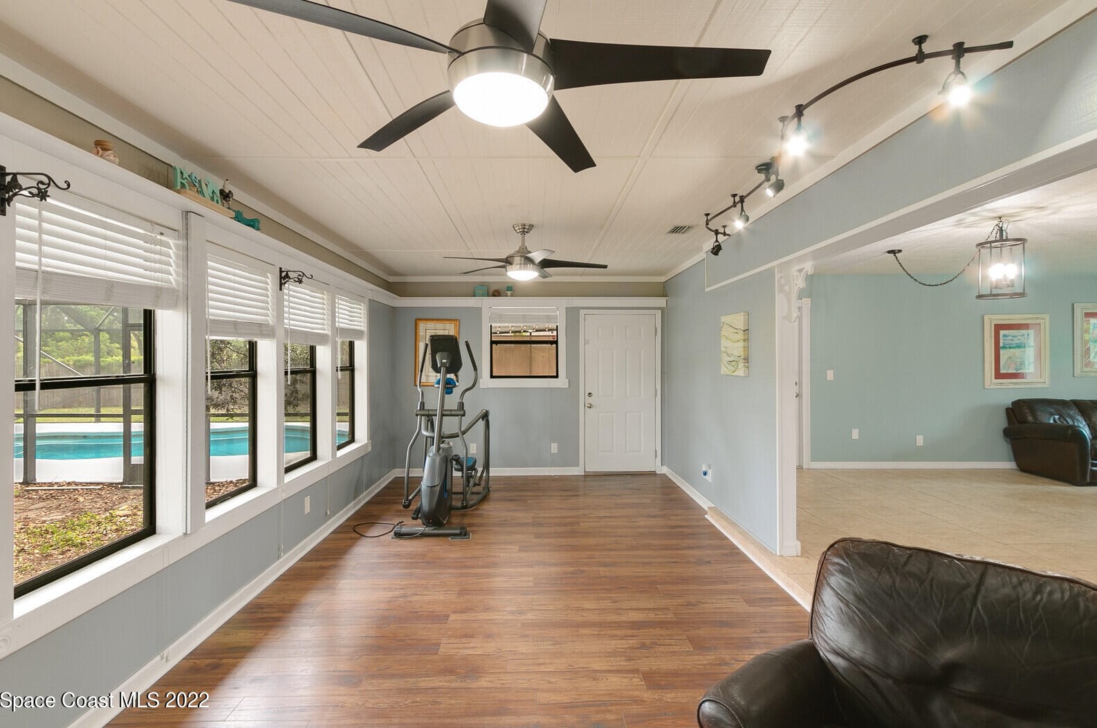 1065 Pne Is Rd, Merritt Island FL 32953-6605 exterior