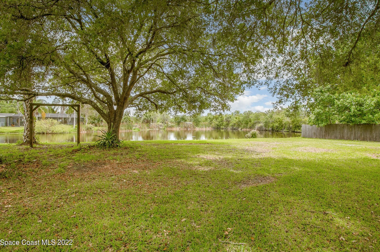 1065 Pne Is Rd, Merritt Island FL 32953-6605 exterior