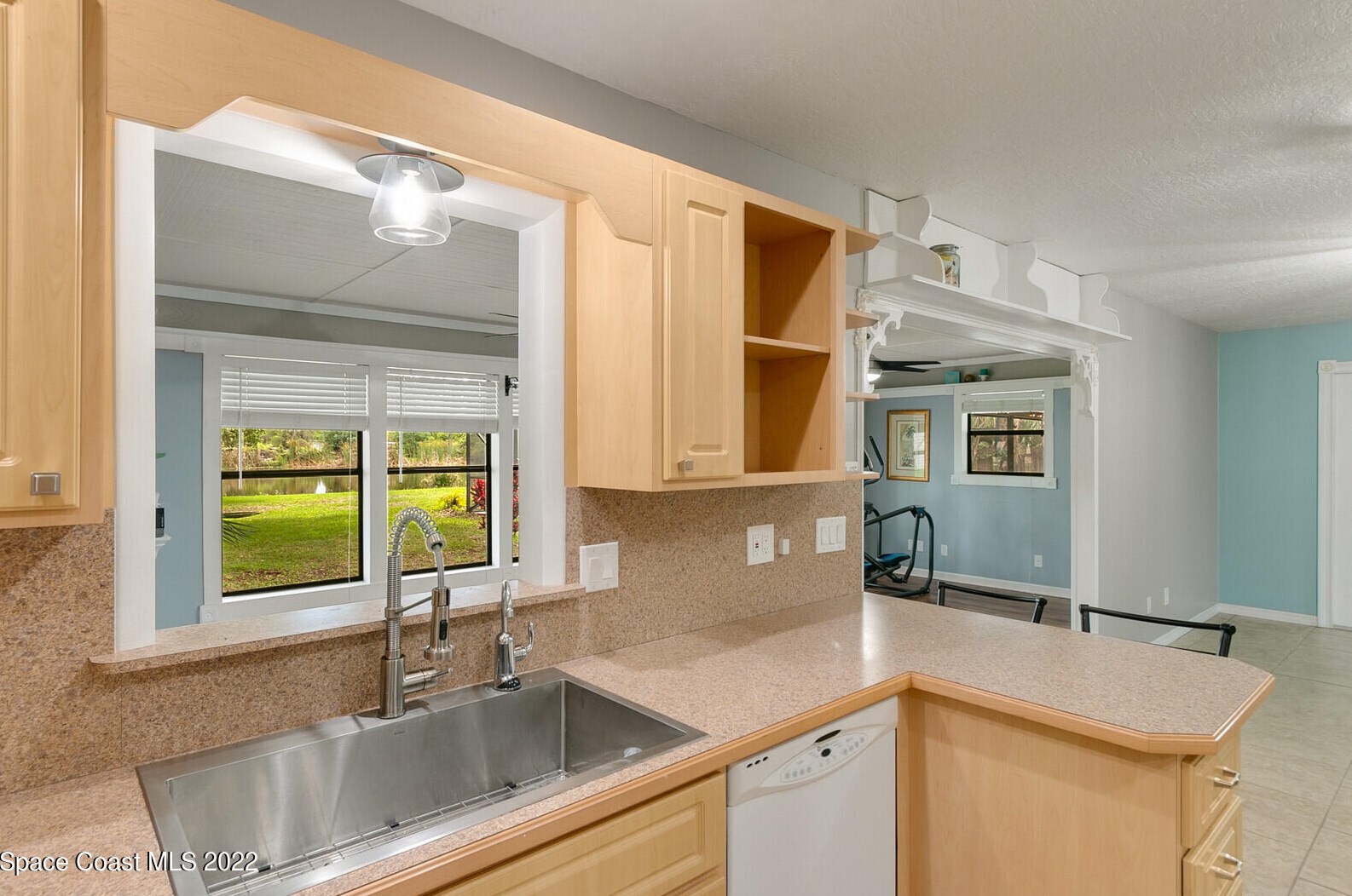 1065 Pne Is Rd, Merritt Island FL 32953-6605 exterior