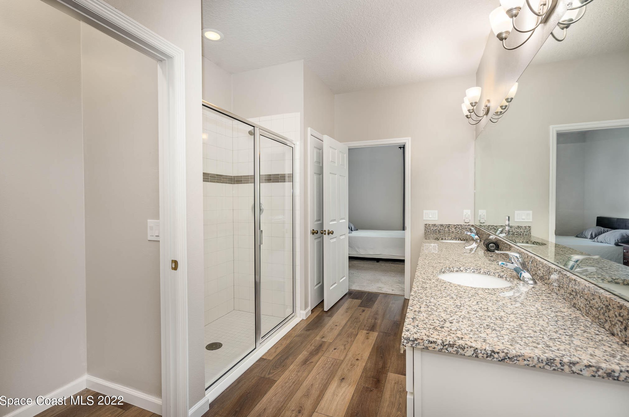 1071 Emerald Rd, Melbourne FL 32909-3886 exterior