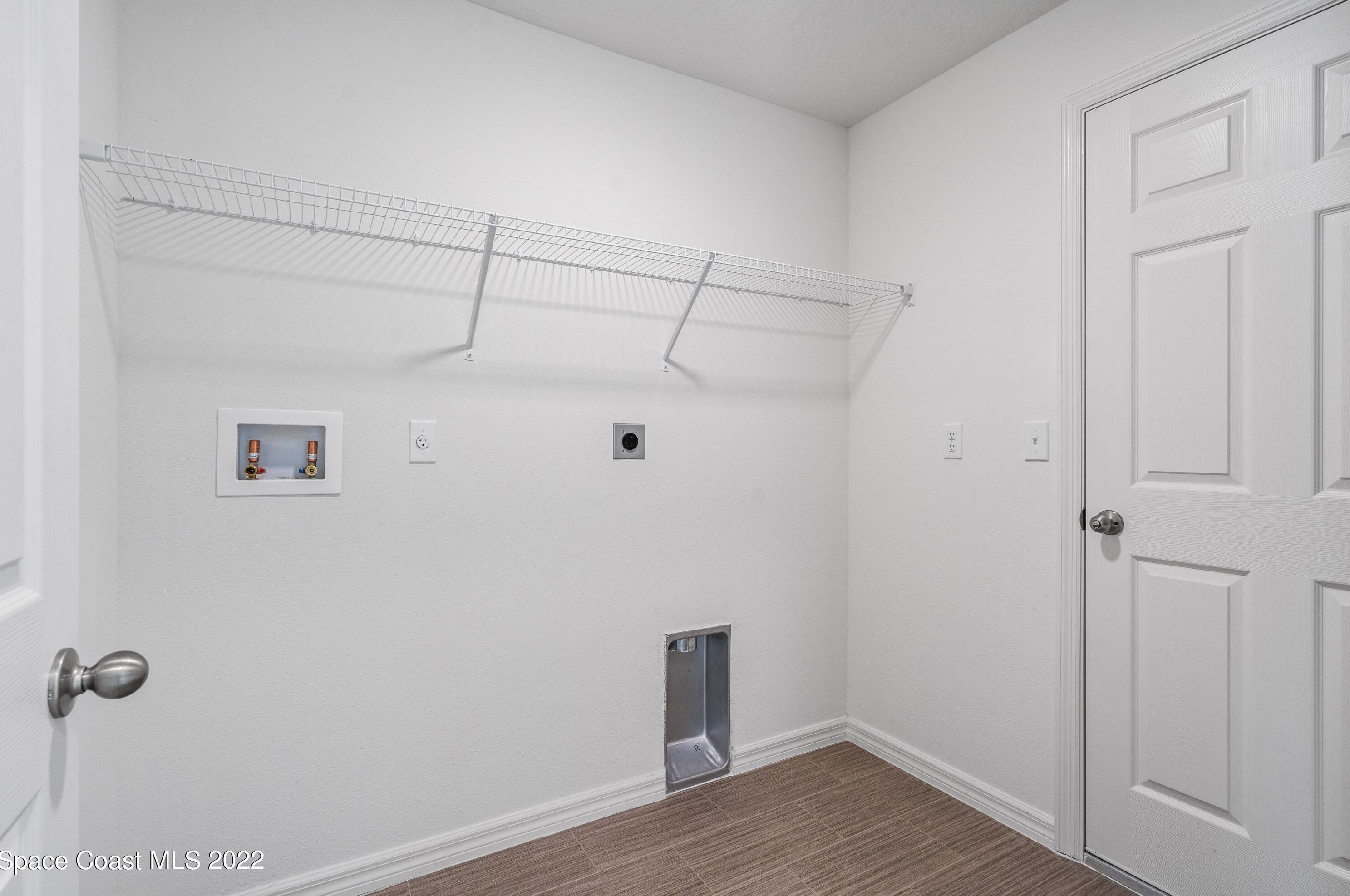 835 Natroma Ave, Melbourne FL 32908-6208 exterior