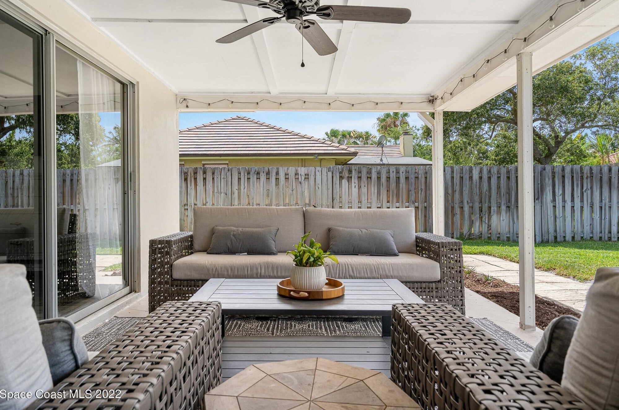 520 Rio Casa Dr, Melbourne FL 32903-3703 exterior