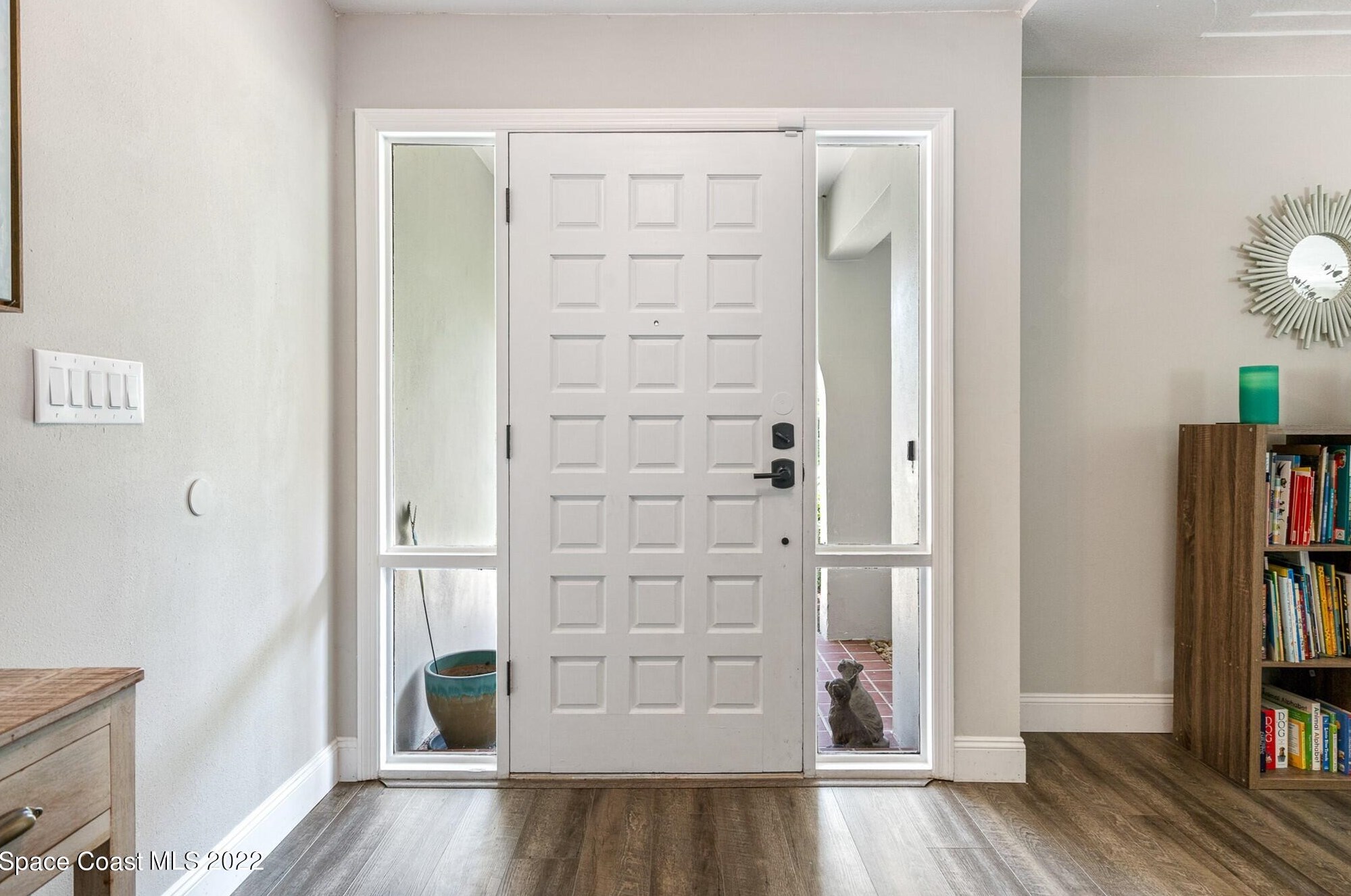 520 Rio Casa Dr, Melbourne FL 32903-3703 exterior