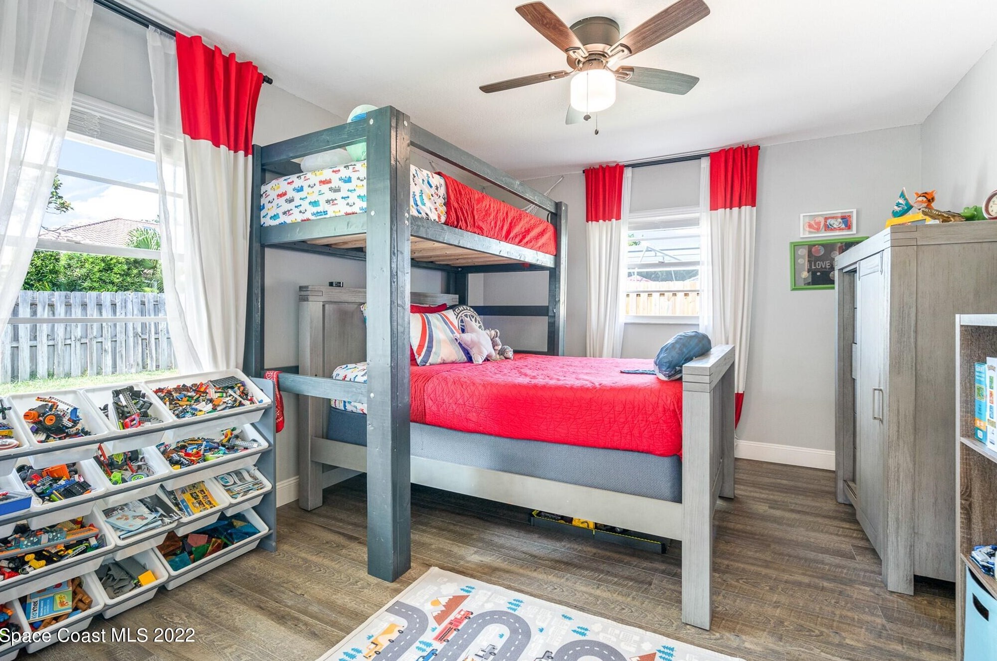 520 Rio Casa Dr, Melbourne FL 32903-3703 exterior